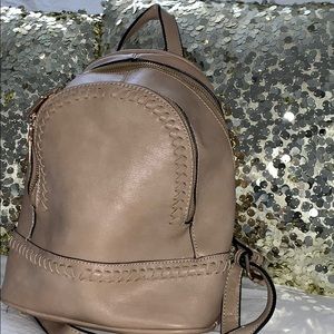 Mini backbag
